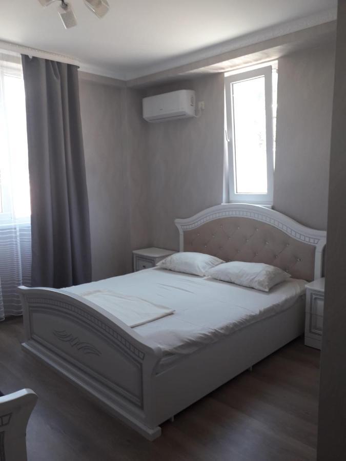 Белый Лотос Gagra Exterior foto
