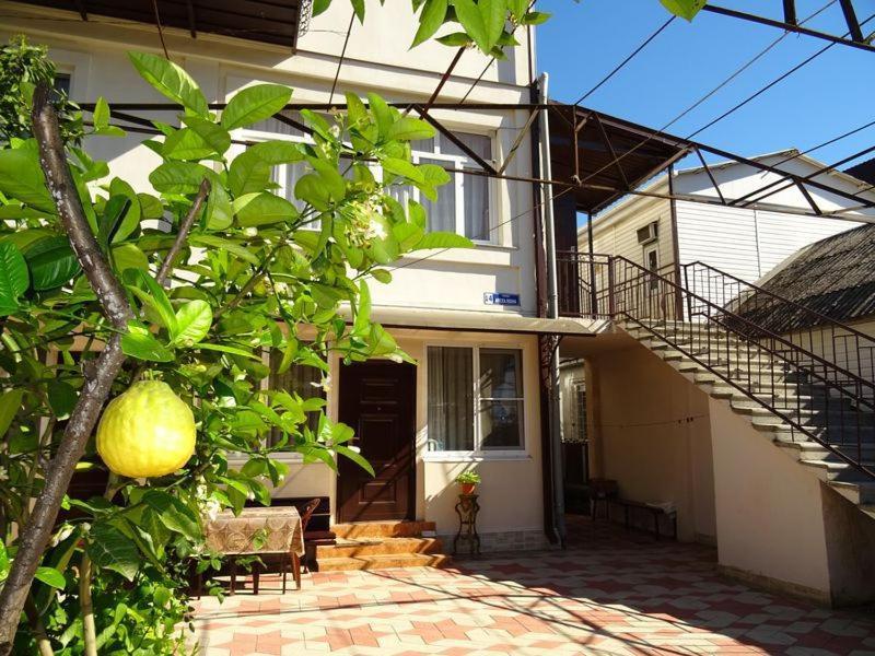 Белый Лотос Gagra Exterior foto