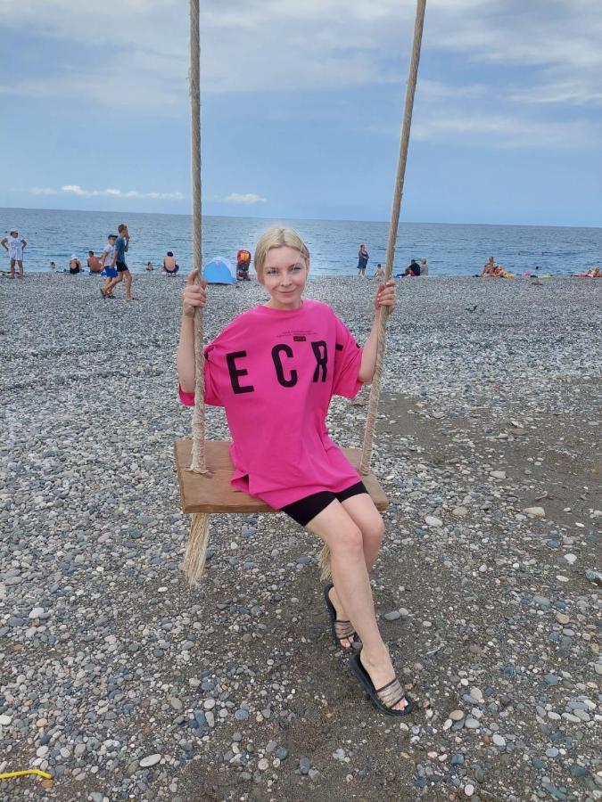Белый Лотос Gagra Exterior foto
